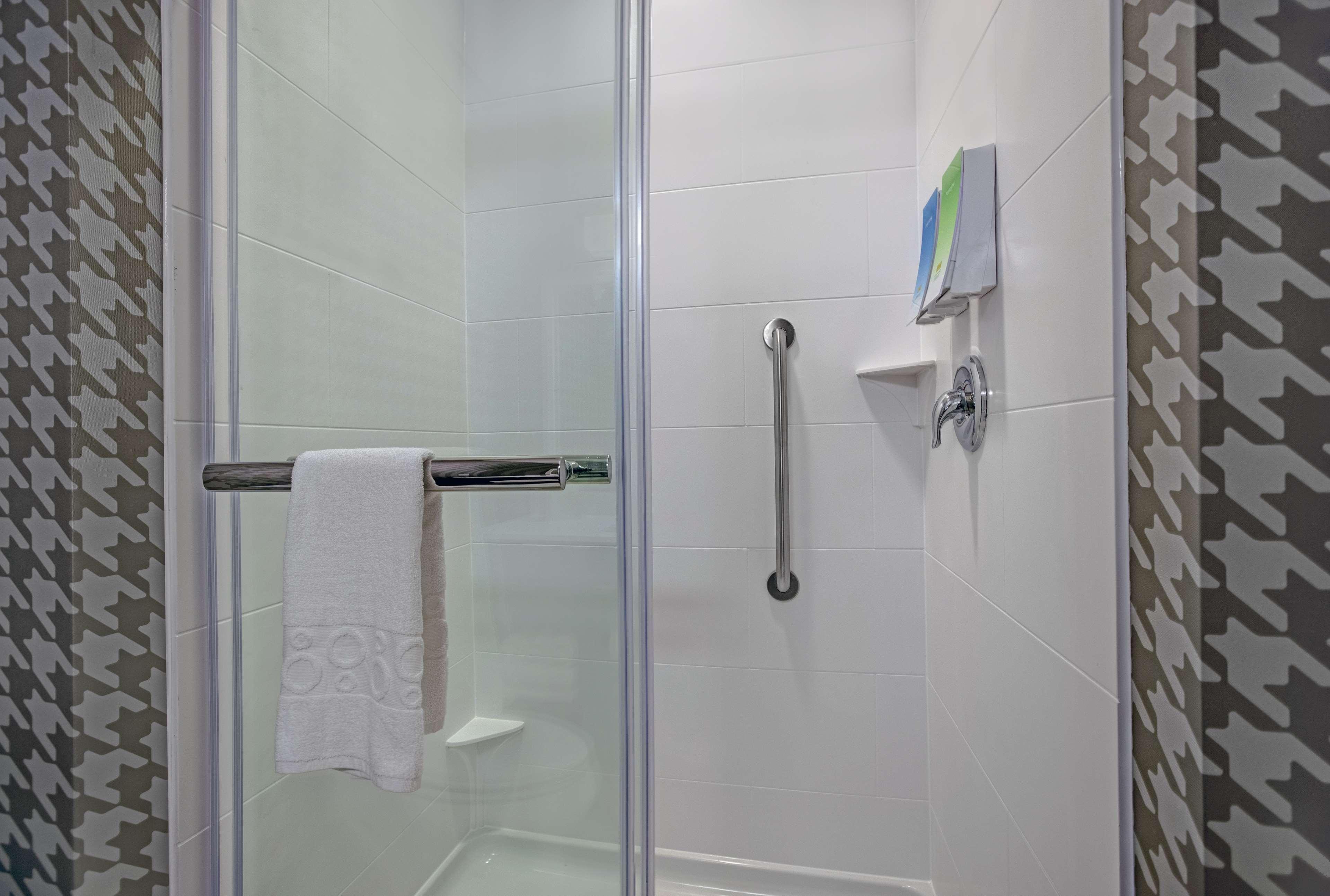 Home2 Suites By Hilton Richmond Exteriör bild