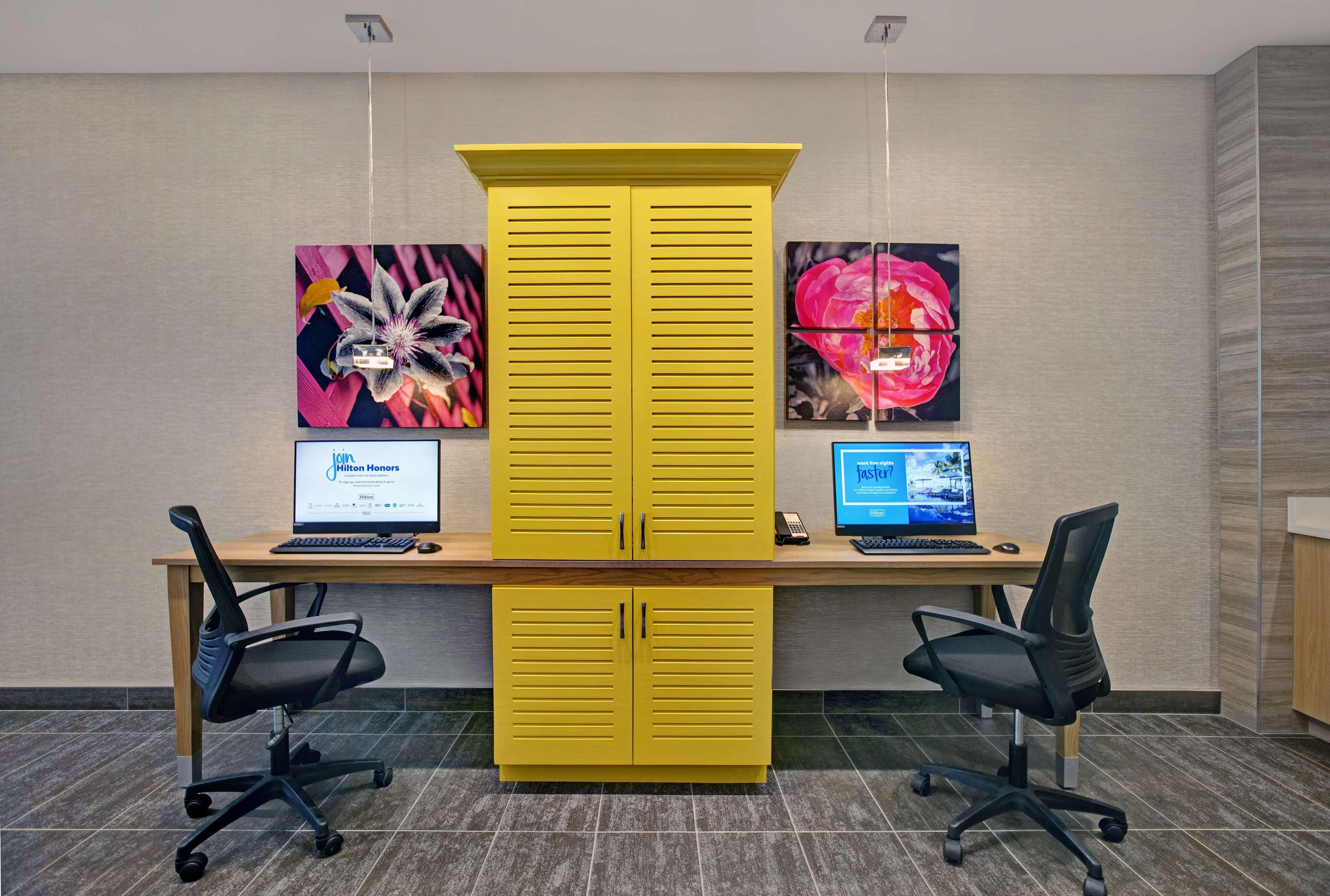 Home2 Suites By Hilton Richmond Exteriör bild