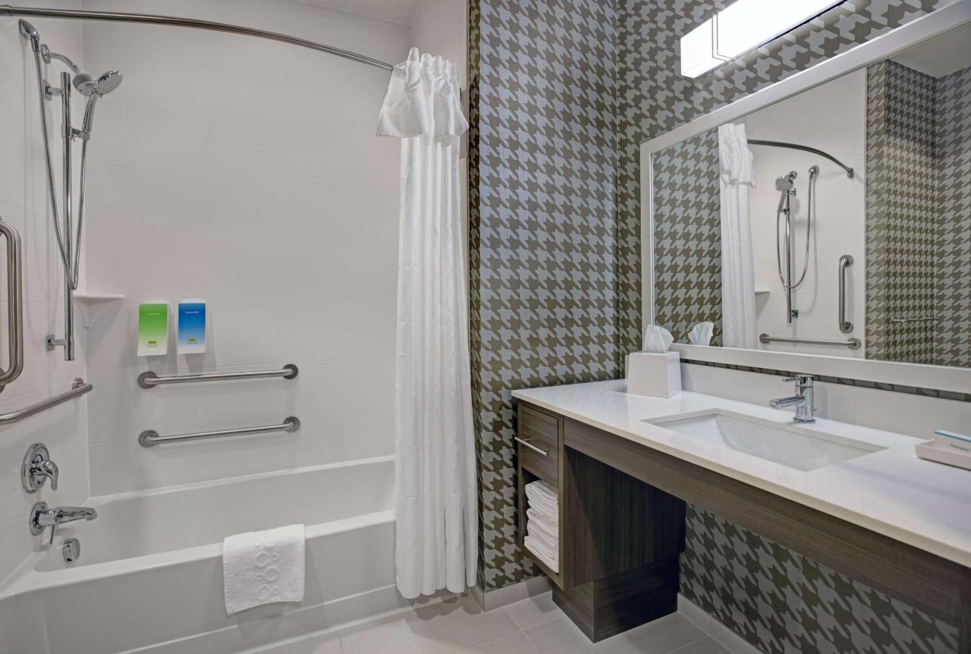Home2 Suites By Hilton Richmond Exteriör bild